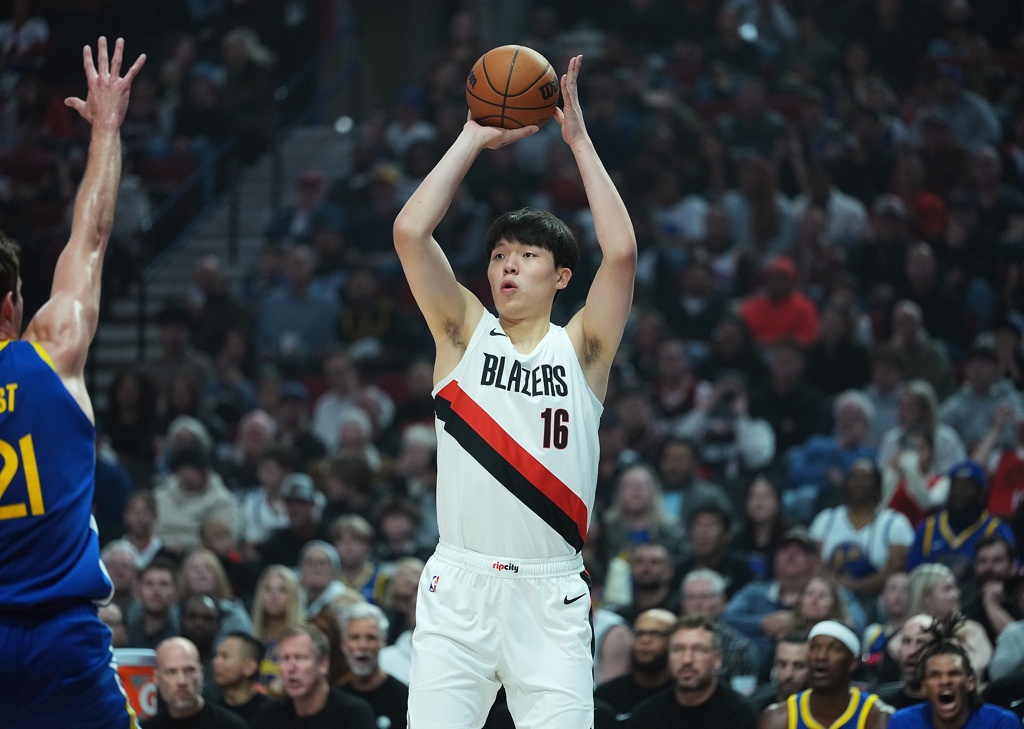 罗威被下放找状态接近复出 去打发展联盟对杨瀚森可能是更好选择 罗威被下放找状态接近复出 去打发展联盟对杨瀚森可能是更好选择